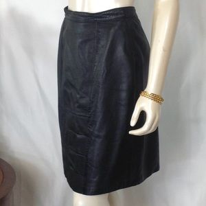 VTG Mario Vittorio Pencil Black Leather Skirt